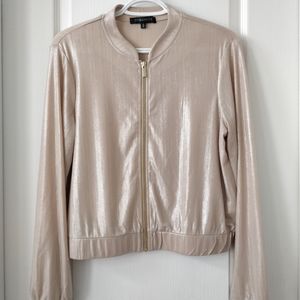 Shimmery zip up